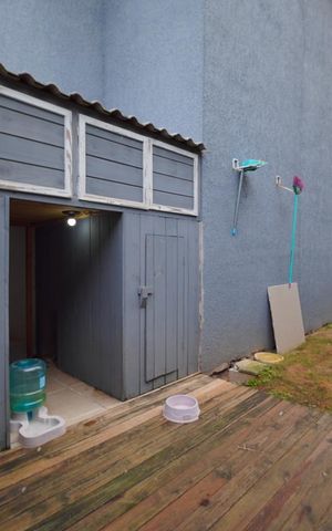 Casa de condomínio para alugar com 260m², 4 quartos e 2 vagasEspaço Pet