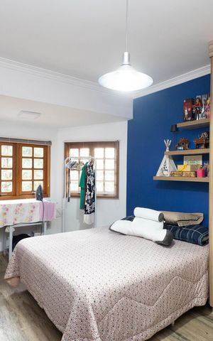 Casa à venda com 1000m², 4 quartos e 10 vagas Casa à venda com 1000m², 4 quartos e 10 vagasSuíte 3