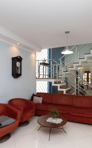 Casa à venda com 1000m², 4 quartos e 10 vagas Casa à venda com 1000m², 4 quartos e 10 vagasSala