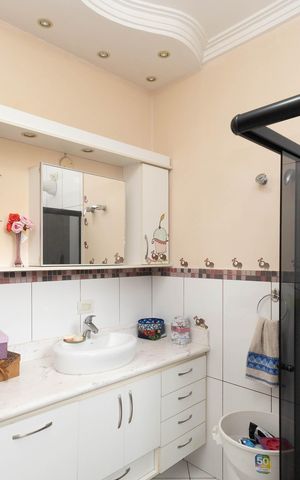 Casa à venda com 1000m², 4 quartos e 10 vagas Casa à venda com 1000m², 4 quartos e 10 vagasBanheiro da Suíte 2