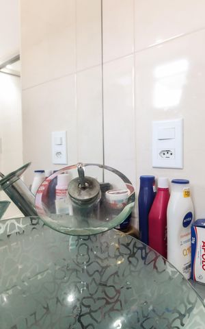 Apartamento à venda com 66m², 2 quartos e 1 vaga Apartamento à venda com 66m², 2 quartos e 1 vagaBanheiro Suíte