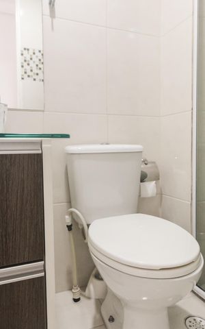 Apartamento à venda com 66m², 2 quartos e 1 vaga Apartamento à venda com 66m², 2 quartos e 1 vagaBanheiro Social