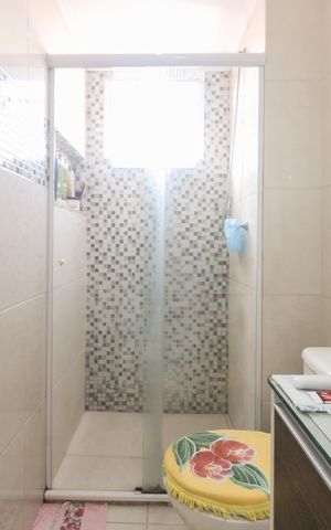 Apartamento à venda com 66m², 2 quartos e 1 vaga Apartamento à venda com 66m², 2 quartos e 1 vagaBanheiro Suíte
