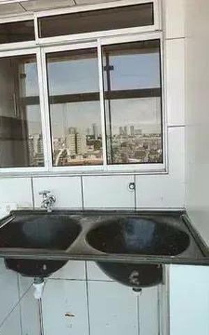 Casa à venda com 240m², 3 quartos e 4 vagas