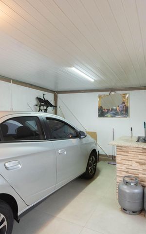 Casa à venda com 114m², 4 quartos e 3 vagas