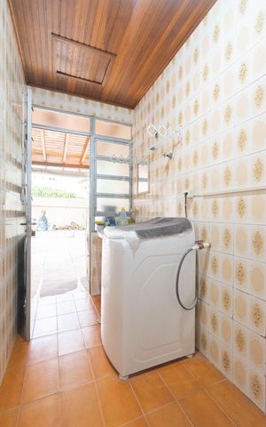 Casa à venda com 114m², 4 quartos e 3 vagas