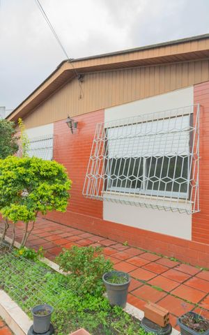Casa à venda com 114m², 4 quartos e 3 vagas