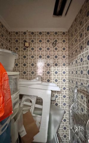 Apartamento à venda com 173m², 3 quartos e 2 vagas Apartamento à venda com 173m², 3 quartos e 2 vagasÁrea de Serviço - Banheiro