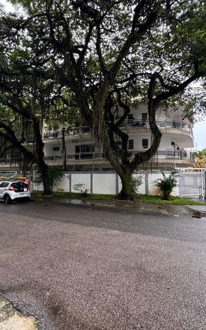 Apartamento à venda com 173m², 3 quartos e 2 vagas Apartamento à venda com 173m², 3 quartos e 2 vagasFachada