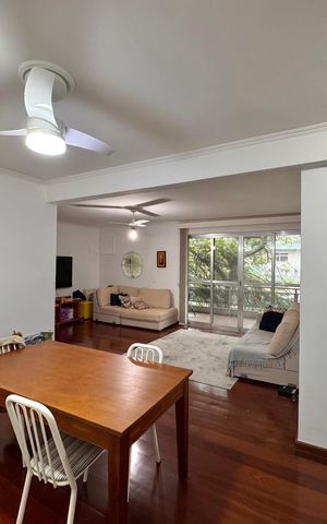Apartamento à venda com 173m², 3 quartos e 2 vagas Apartamento à venda com 173m², 3 quartos e 2 vagasSala