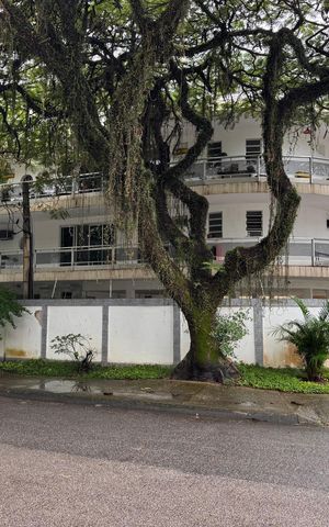 Apartamento à venda com 173m², 3 quartos e 2 vagas Apartamento à venda com 173m², 3 quartos e 2 vagasFachada