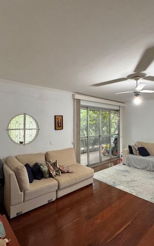 Apartamento à venda com 173m², 3 quartos e 2 vagas Apartamento à venda com 173m², 3 quartos e 2 vagasSala