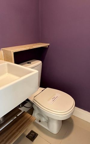 Apartamento à venda com 95m², 3 quartos e 2 vagas Apartamento à venda com 95m², 3 quartos e 2 vagasLavabo