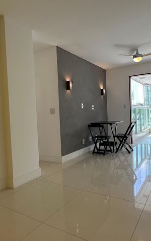 Apartamento à venda com 95m², 3 quartos e 2 vagas Apartamento à venda com 95m², 3 quartos e 2 vagasSala
