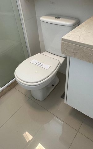 Apartamento à venda com 95m², 3 quartos e 2 vagas Apartamento à venda com 95m², 3 quartos e 2 vagasBanheiro da Suíte 2
