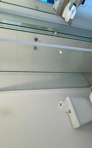 Studio à venda com 37m², 1 quarto e 1 vaga Studio à venda com 37m², 1 quarto e 1 vagaBanheiro