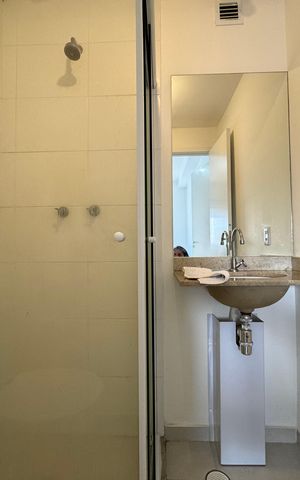 Studio à venda com 37m², 1 quarto e 1 vaga Studio à venda com 37m², 1 quarto e 1 vagaBanheiro