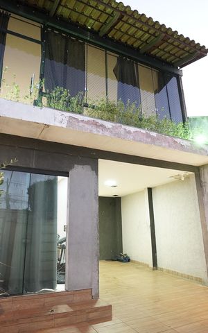 Casa à venda com 360m², 3 quartos e 2 vagas