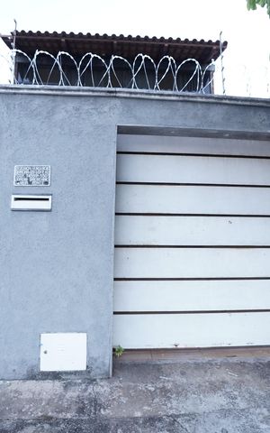 Casa à venda com 360m², 3 quartos e 2 vagas