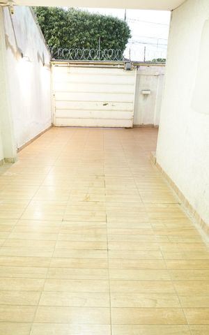 Casa à venda com 360m², 3 quartos e 2 vagas
