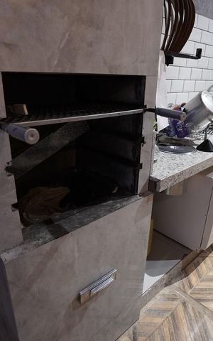 Casa à venda com 360m², 3 quartos e 2 vagas
