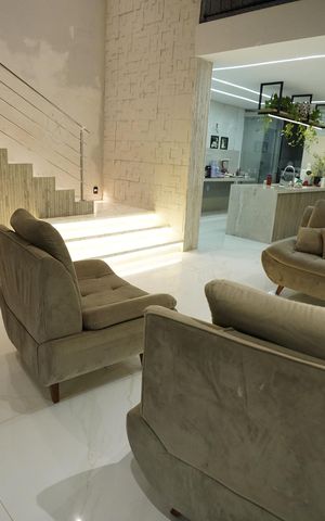 Casa à venda com 360m², 3 quartos e 2 vagas
