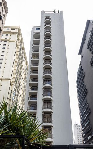 Apartamento à venda com 220m², 3 quartos e 2 vagasFachada
