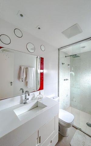 Apartamento à venda com 238m², 4 quartos e 4 vagasBanheiro da Suíte 2