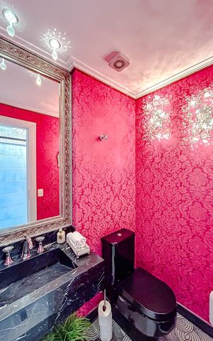 Apartamento à venda com 238m², 4 quartos e 4 vagasLavabo