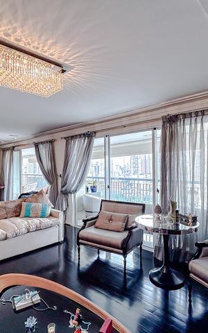 Apartamento à venda com 238m², 4 quartos e 4 vagasSala