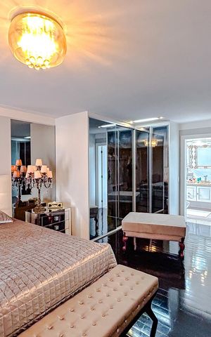 Apartamento à venda com 238m², 4 quartos e 4 vagasQuarto 1 - Suíte