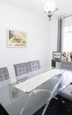 Casa à venda com 418m², 6 quartos e 4 vagasSala de jantar