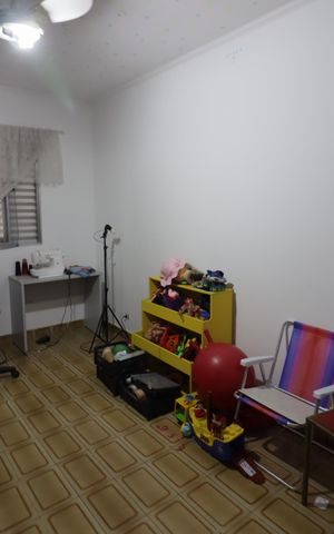 Casa à venda com 418m², 6 quartos e 4 vagasQuarto 3