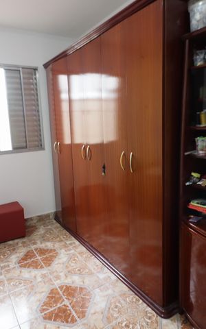 Casa à venda com 418m², 6 quartos e 4 vagasQuarto 2