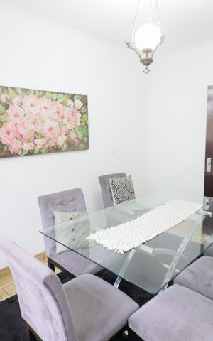 Casa à venda com 418m², 6 quartos e 4 vagasSala de jantar