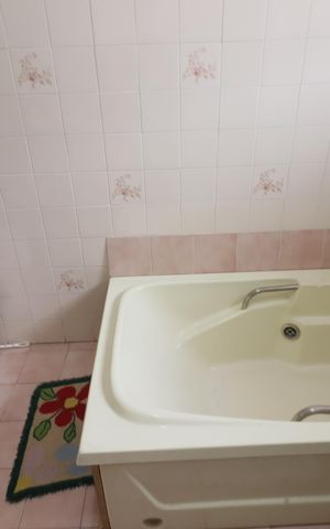 Casa à venda com 418m², 6 quartos e 4 vagasBanheiro da Suíte 1
