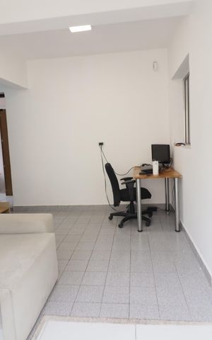 Casa à venda com 418m², 6 quartos e 4 vagasSala 2