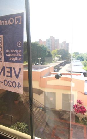 Apartamento à venda com 58m², 2 quartos e 1 vagaPlaquinha