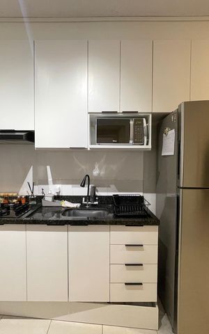 Apartamento à venda com 33m², 2 quartos e sem vaga Apartamento à venda com 33m², 2 quartos e sem vagaCozinha e Área de Serviço