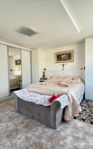 Casa para alugar com 440m², 5 quartos e 4 vagas Casa para alugar com 440m², 5 quartos e 4 vagasSuíte 1