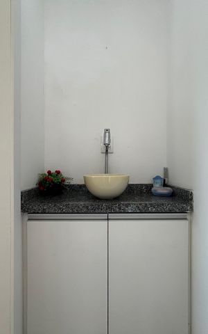 Casa para alugar com 440m², 5 quartos e 4 vagas Casa para alugar com 440m², 5 quartos e 4 vagasBanheiro