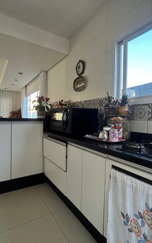 Casa para alugar com 440m², 5 quartos e 4 vagas Casa para alugar com 440m², 5 quartos e 4 vagasCozinha