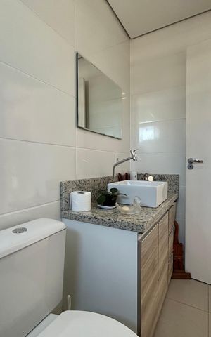Casa para alugar com 440m², 5 quartos e 4 vagas Casa para alugar com 440m², 5 quartos e 4 vagasBanheiro suíte 2