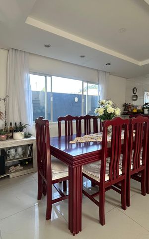 Casa para alugar com 440m², 5 quartos e 4 vagas Casa para alugar com 440m², 5 quartos e 4 vagasSala