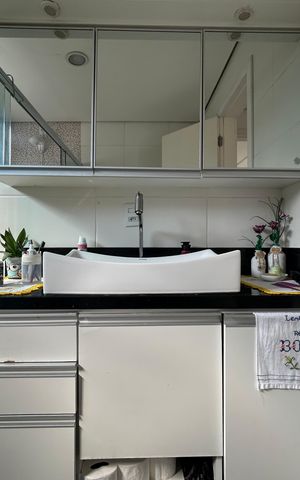 Casa para alugar com 440m², 5 quartos e 4 vagas Casa para alugar com 440m², 5 quartos e 4 vagasBanheiro suíte 1