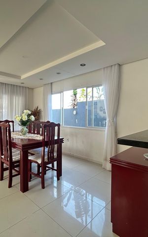Casa para alugar com 440m², 5 quartos e 4 vagas Casa para alugar com 440m², 5 quartos e 4 vagasSala