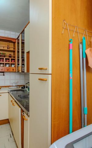 Apartamento à venda com 56m², 2 quartos e sem vaga Apartamento à venda com 56m², 2 quartos e sem vagaCozinha e Área de Serviço