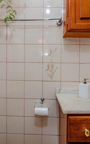 Apartamento à venda com 56m², 2 quartos e sem vaga Apartamento à venda com 56m², 2 quartos e sem vagaBanheiro