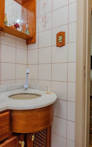 Apartamento à venda com 56m², 2 quartos e sem vaga Apartamento à venda com 56m², 2 quartos e sem vagaBanheiro
