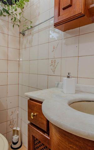Apartamento à venda com 56m², 2 quartos e sem vaga Apartamento à venda com 56m², 2 quartos e sem vagaBanheiro